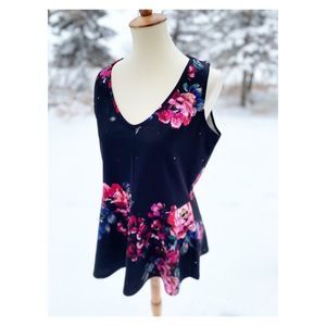 Ricky’s Black With Floral Skirted Hem Tank Top Sz L